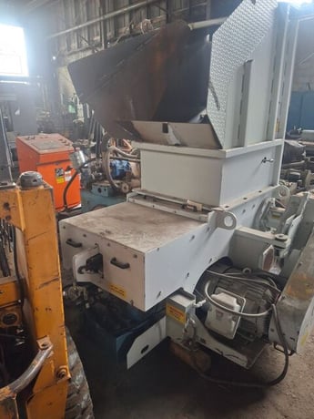 Cresswood #HF30-30SR shredder, 30' x 30", 20 HP, 10" rotor - Image 2