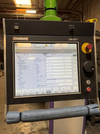 149 Ton, Ermak #EVO-3, hybrid CNC press brake, 10.1' overall, 102.36" between housing, 10.83" stroke, 16.14" - Image 4