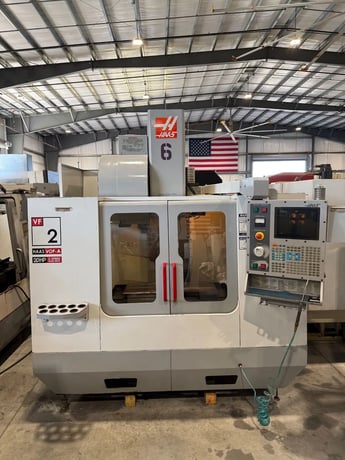 Haas #VF-2B, CNC vertical machining center, 24 side mount tool changer, 30" X, 16" Y, 20" Z, 7500 RPM, #40 - Image 2
