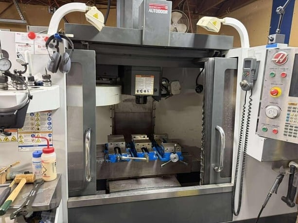 Haas #VF-2, 5-Axis CNC Vertical Machining Center, 36" x 14" table, 30" X, 16" Y, 20" Z, 30 HP, 8100 RPM - Image 3