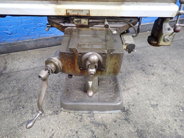 Bridgeport, Vertical Mill, 9" x 36" table, Bausch & Lomb AcuRite III digital read out, 1 HP - Image 2