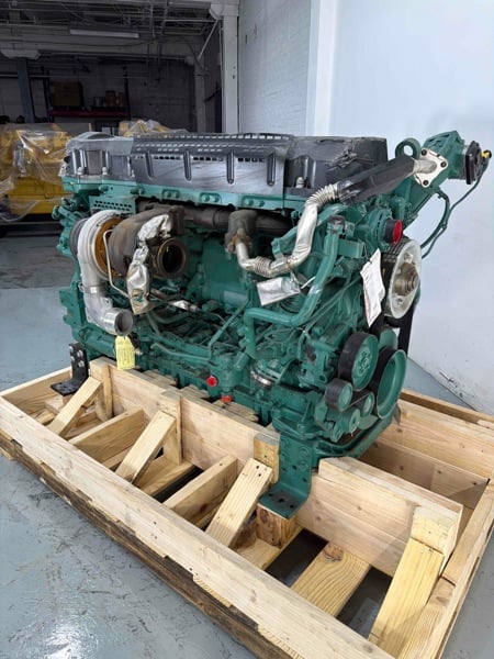 422 HP, Volvo #TAD137VE, Engine, Tier 4 Final - Image 5