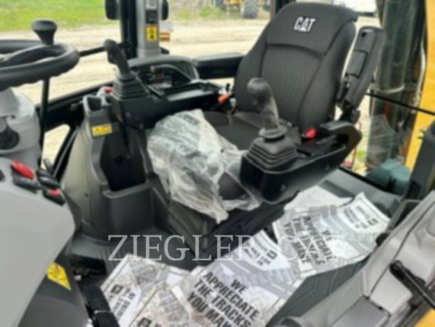 Cat 420XE, Backhoe Loader, 122 hours, S/N: H9X02910, 2023 - Image 8