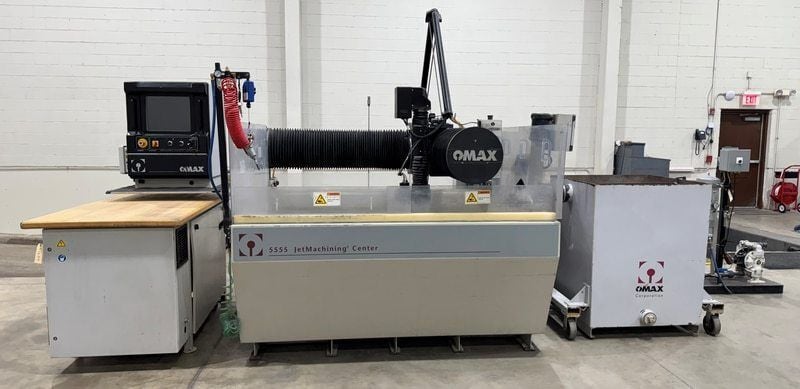 Omax #5555, Jetmachining center, 80" x 65" table, 55" X, 55" Y, 8" Z, 30 HP, 60000 psi, 2014 - Image 1