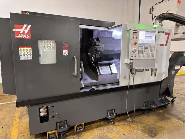 Haas #ST-30, CNC turning center, 31" swing, 21" turning diameter, 26" turning length, 12 station turret - Image 2