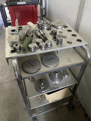 22 Ton, Strippit #U-1000-XP-OIPB, CNC turret punch w/ tooling, 20 station, 3 automatic index, 40" throat - Image 8