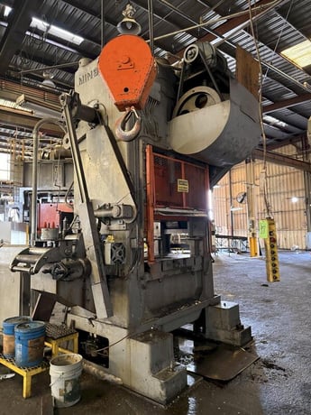 200 Ton, Minster #P2-200-48 Piece Maker, high speed straight side double crank press, 7" stroke, 17.5" Shut - Image 3