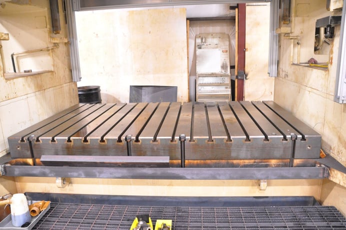 800 Ton, Verson #SE2-800-108-60T, straight side double crank, 16" stroke, 39" Shut Height, 12" adj., 108" - Image 4