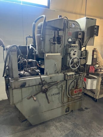 Blanchard #11-16, vertical spindle rotary surface grinder, 16" chuck, 20" swing inside guard, 7" height under - Image 1