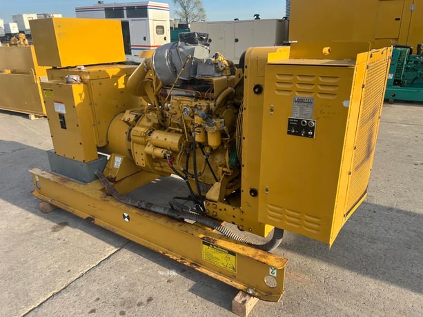 125 KW Caterpillar #SR-4, Diesel Generator Set, 480 volts, 192 HP @ 1800 RPM CAT engine, 1PH/3PH, 373 hours - Image 4