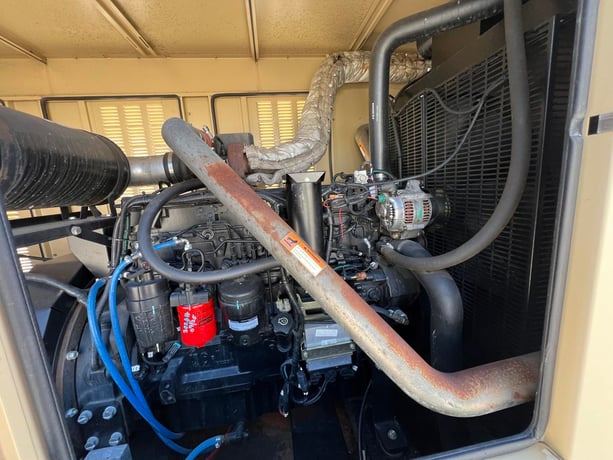 300 KW Generac #10259470100, Diesel Generator Set, 120/208 Volts, John Deere engine, 1800 RPM, circuit - Image 6