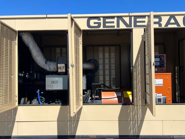 300 KW Generac #10259470100, Diesel Generator Set, 120/208 Volts, John Deere engine, 1800 RPM, circuit - Image 9