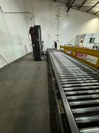 Wulftec #WCA-Smart, Pallet Wrapping System, 80" max. wrap height, 30' powered roller conveyor, 480 Volt, 3PH - Image 6