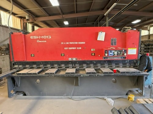 1/2" x 13' Amada #ESH40-13, Hydraulic Shear, 50 SPM, 40" Back Gauge, 3988 psi, 2002 - Image 1