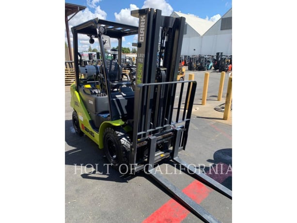 Clark S25L, Forklift, 890 hours, S/N: S232L020212030, 2022 - Image 2