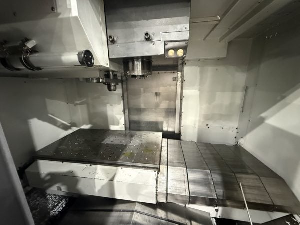Mori Seiki #Duracenter-5, Vertical Machining Center, 23.6" x 43.3" table, 31.5" X, 20.1" Y, 20.1" Z, 20 HP - Image 3