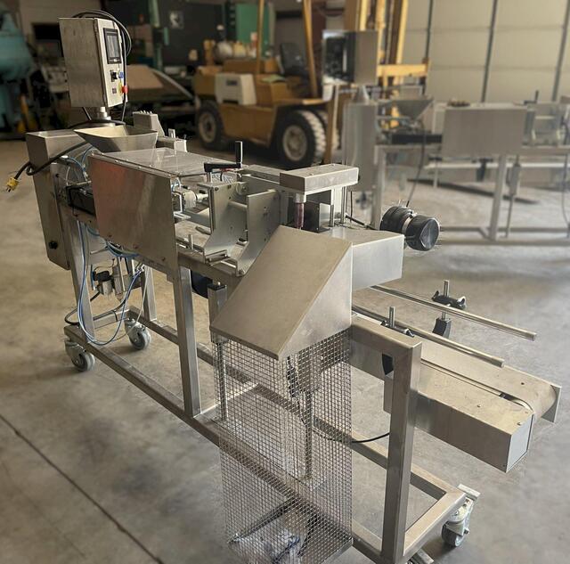 Weighpack, complete packaging line, Zippy Bagger R-L, Primolinear Scale V-5 2L/3P, infeed conveyor, floor - Image 4