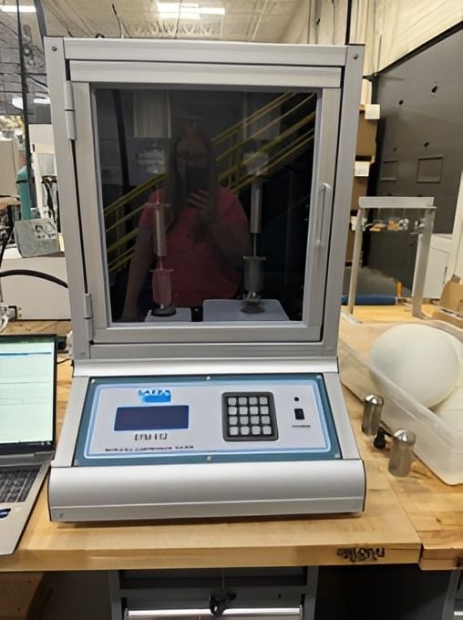 Satra #STM512, repeated compression tester, 2021 - Image 1