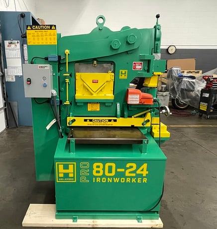 6" x 6" x 1/2" Uni-Hydro #80-24, Ironworker, 80 ton, 9" throat, 24" bar shear, 7.5 HP, 9 SPM, 2000 psi - Image 2