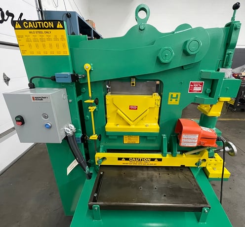 6" x 6" x 1/2" Uni-Hydro #80-24, Ironworker, 80 ton, 9" throat, 24" bar shear, 7.5 HP, 9 SPM, 2000 psi - Image 5