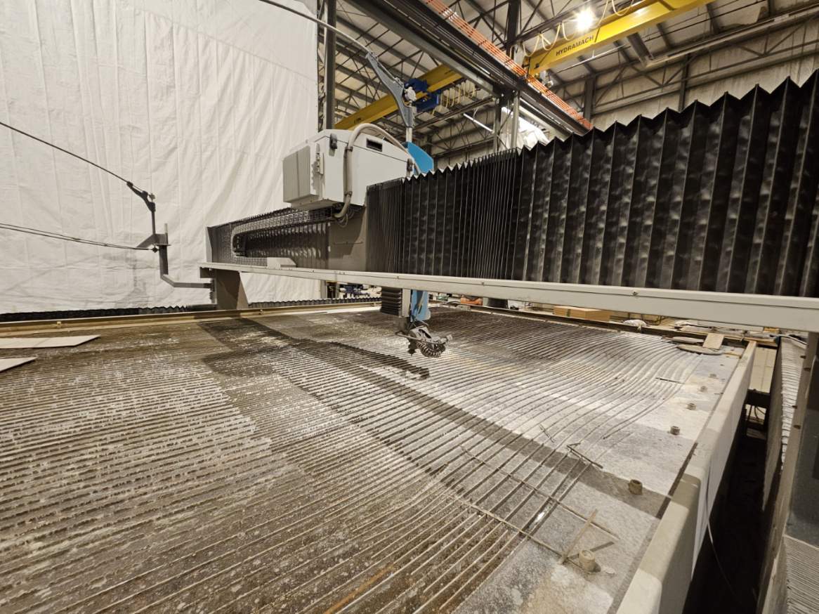 Flow #Mach-500-4080-XD, Waterjet Cutting System, 13' 1" x26' envelope, IP55, intensifier, 2887 hours, 2020 - Image 5