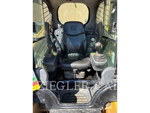Caterpillar 239D, 1804 hours, S/N: BL901704, 2017 - Image 7
