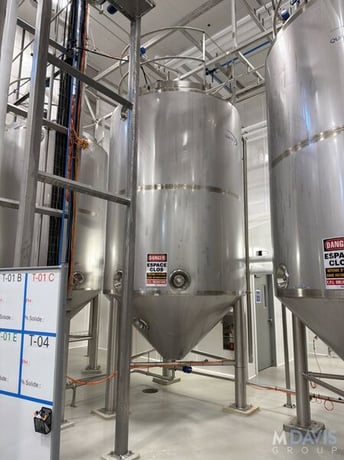 4200 gallon Qualtech, Stainless Steel Jacketed Vertical Mix Tank, 102" diameter x 120" height, cone - Image 9