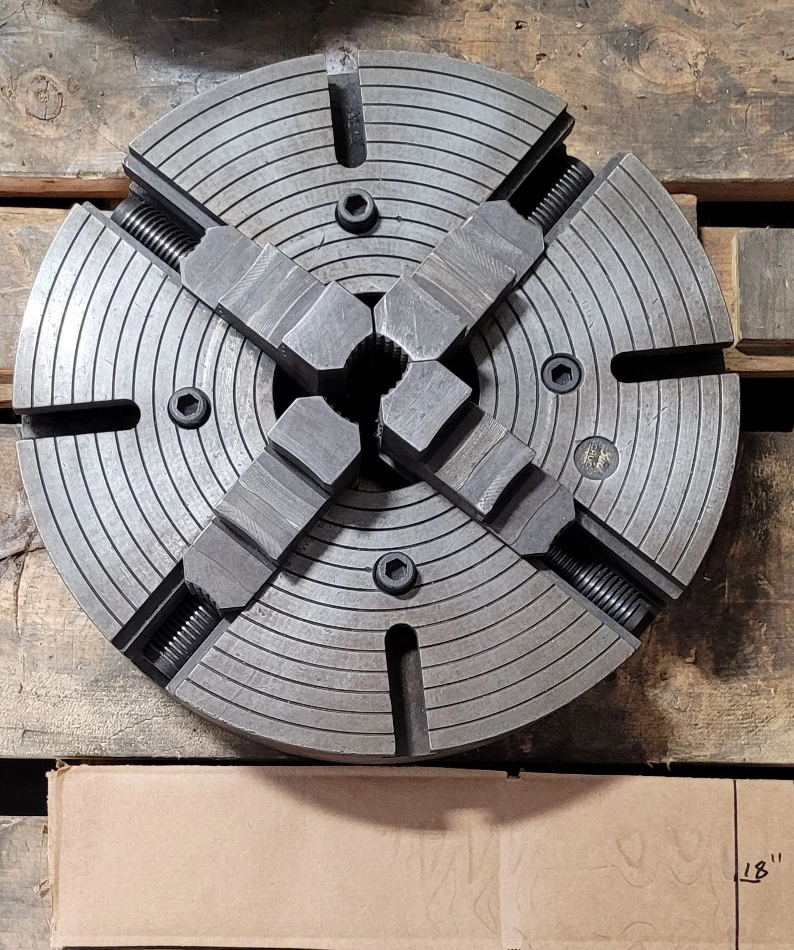 18" Buck #1318, 4-Jaw Lathe Chuck - Image 5