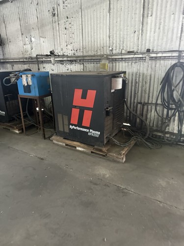 Hypertherm #HPR-260, Hi-Def Plasma Power Source, 45.5 KW, 2" cutting, 260 amps, 200-600 Volts, 3PH, (2 - Image 1