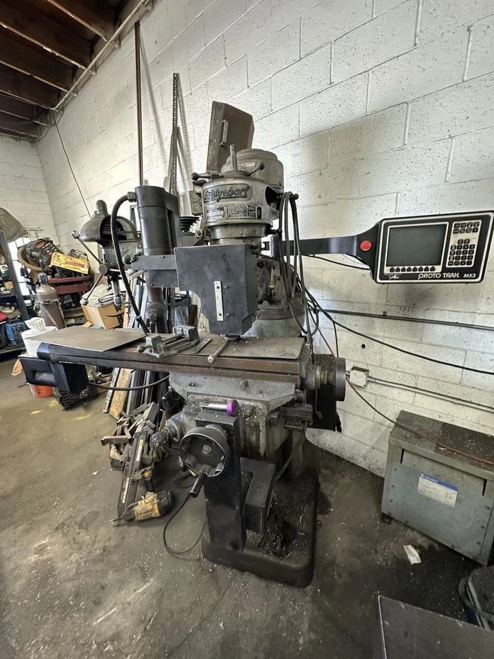Bridgeport #Prototrak MX3, Vertical Knee Mill, 9" x42" table, 30" X, 12" Y, 16" Z, 1 HP, digital read out - Image 4