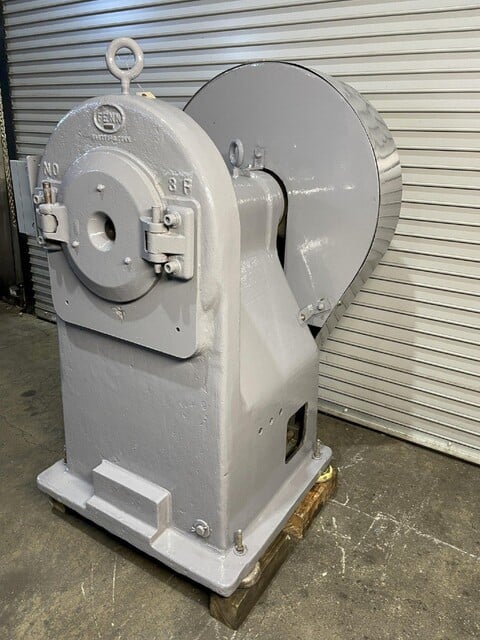 No. 3F Fenn, 1.75" 2-die rotary swaging machine, 0.625" (15.875mm) solid capacity, stock 14636 - Image 2
