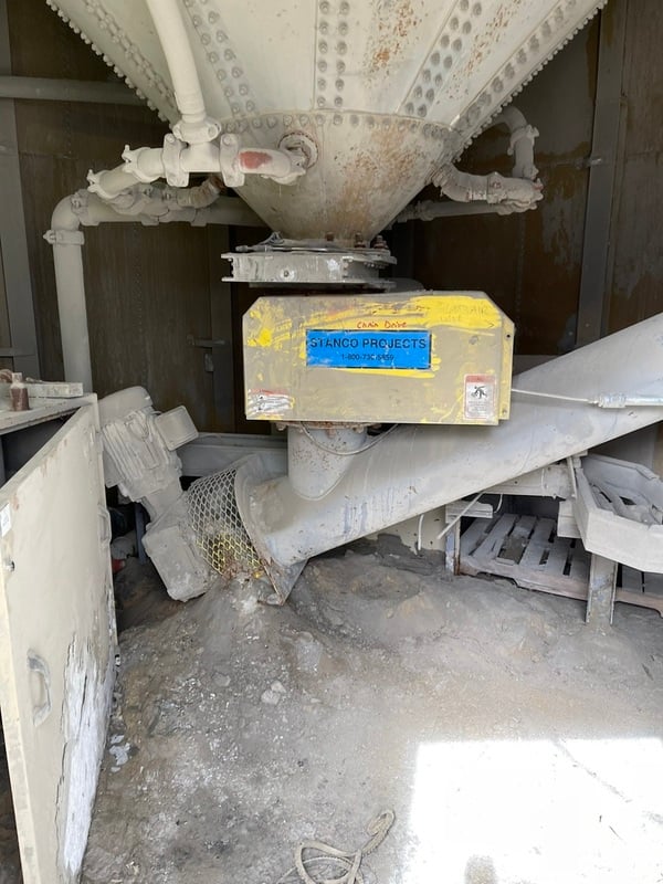Cement Silo, 500 ton, 2 blowers & auger - Image 5
