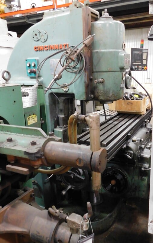 Cincinnati #2, dial type mill, 12' x58" tbl., 15 HP, 28" X, 16" Y, 6" Z, 16-1600 RPM, #50, tooling - Image 3