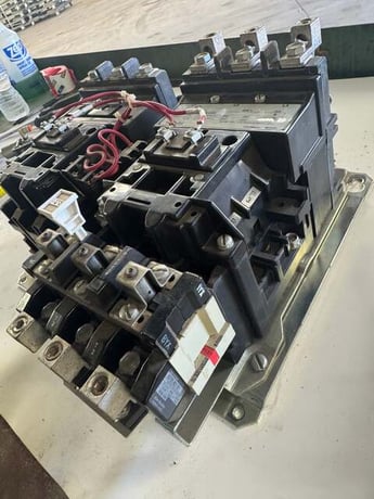 Allen-Bradley Reversing Motor Starter 505-DOD - Image 4