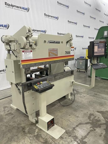 60 Ton, Accurpress #7606, CNC press brake, 6' overall, 54.5" between housing, 8" stroke, 10 HP, ETS 3000 - Image 2