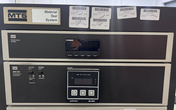 12" width x 12" D x 12" H MTS #651.06B-03, environmental test chamber, Stainless steel interior, chamber door - Image 5