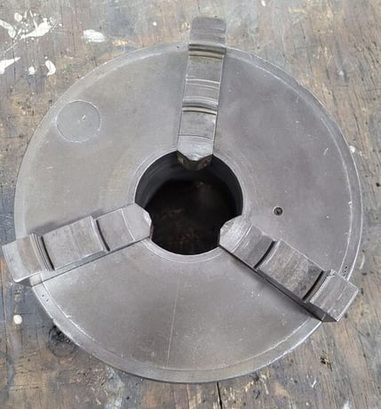 10" Cushman, 3-jaw chuck - Image 1
