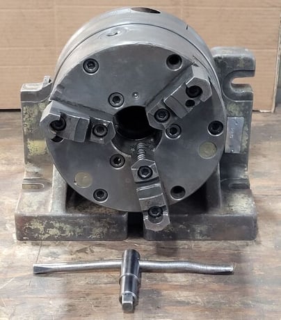 8" Bison Super Spacer #2184, 3-jaw chuck, 2.25" hole - Image 1