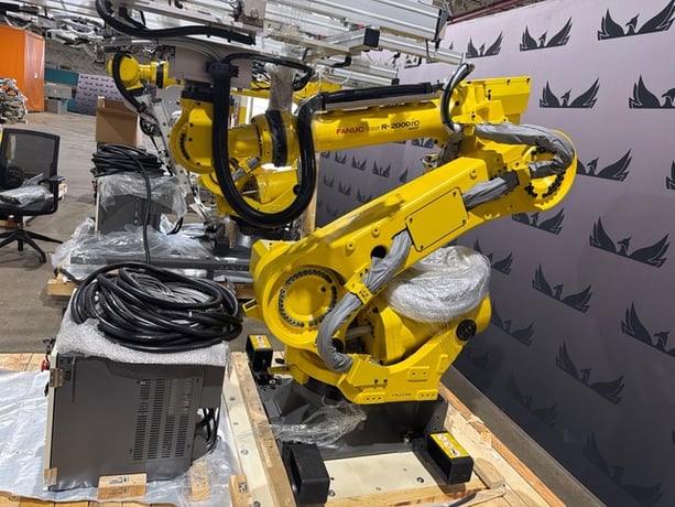 Fanuc, R-2000iC/165F, 6-Axis industrial robot, complete with R-30iB Plus controller, 2019 - Image 3