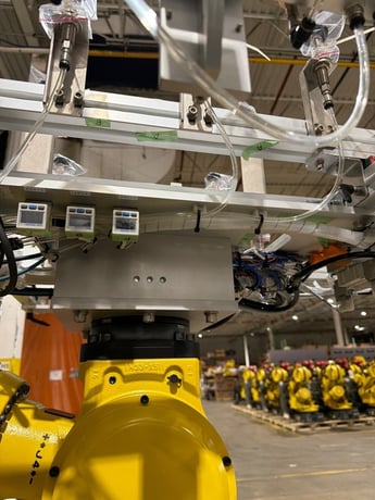 Fanuc, R-2000iC/165F, 6-Axis industrial robot, complete with R-30iB Plus controller, 2019 - Image 8