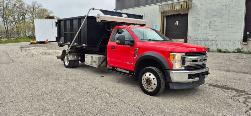 Ford #F550, XLT, 4X4, 6.7L powerstroke, diesel engine, automatic transission, pinte hook, auxiliary - Image 4