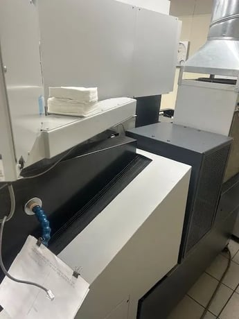 Mitsubishi #MV-1200R, Wire Electrical Discharge Machine, 0.004"-0.012" wire diameter, 15.7" X, 11.8" Y, 8.7" - Image 4