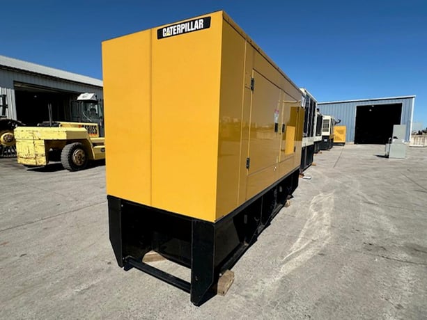 175 KW Caterpillar #D175-2, Diesel Generator Set, 120/208 Volts, 1800 RPM, circuit breaker, 1PH/3PH, 1535 - Image 2
