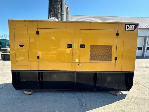175 KW Caterpillar #D175-2, Diesel Generator Set, 120/208 Volts, 1800 RPM, circuit breaker, 1PH/3PH, 1535 - Image 4