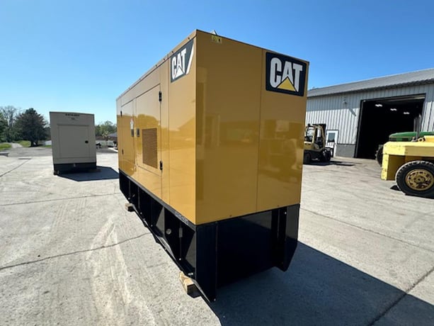 175 KW Caterpillar #D175-2, Diesel Generator Set, 120/208 Volts, 1800 RPM, circuit breaker, 1PH/3PH, 1535 - Image 6