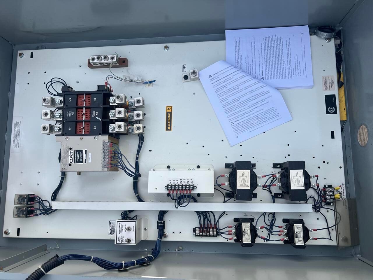 200 Amp. Caterpillar/Generac, Transfer Switch, 480 Volts, 3-wire, NEMA 3 enclosure, 3PH, 1995 - Image 7