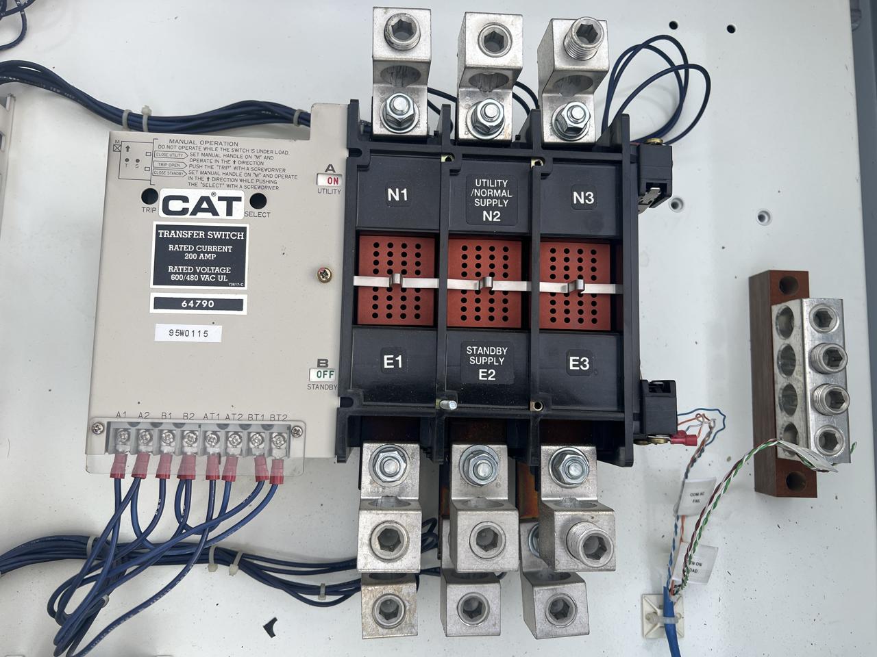 200 Amp. Caterpillar/Generac, Transfer Switch, 480 Volts, 3-wire, NEMA 3 enclosure, 3PH, 1995 - Image 9