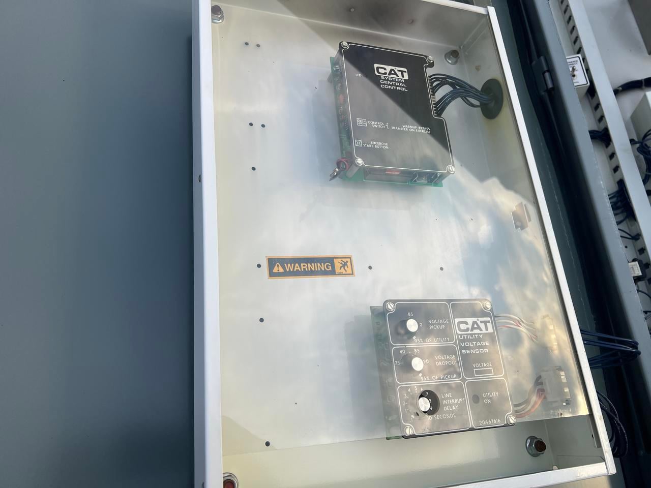 200 Amp. Caterpillar/Generac, Transfer Switch, 480 Volts, 3-wire, NEMA 3 enclosure, 3PH, 1995 - Image 10