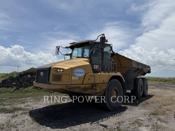 Caterpillar 725TG, Articulated Truck, 7954 hours, S/N: 3T900242, 2021 - Image 1