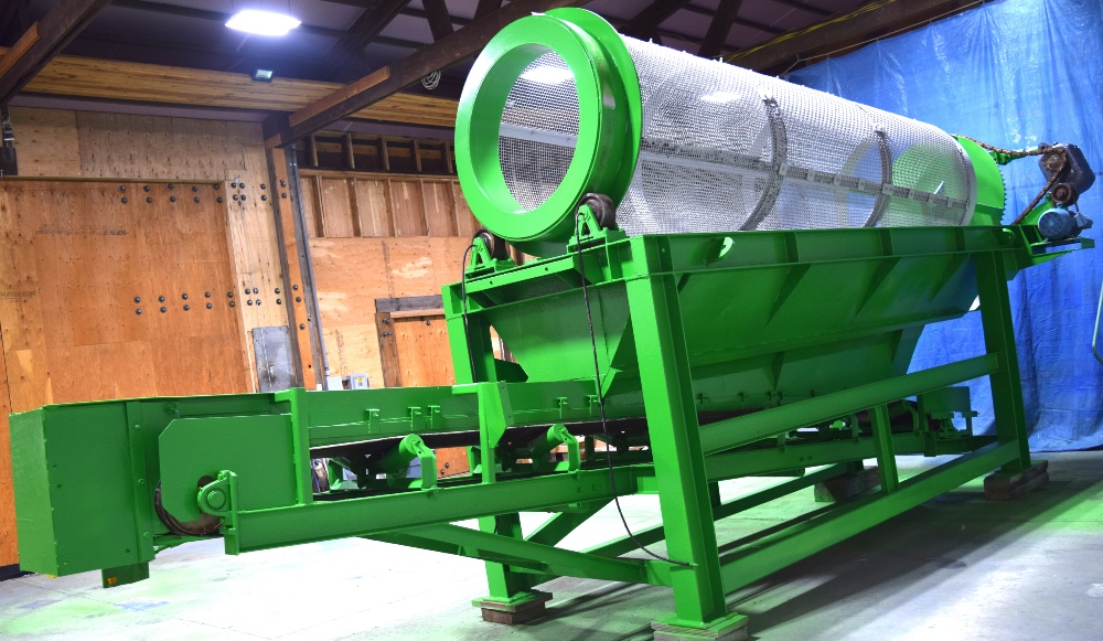 Rotary Trommel Screener w/ cleaning brushes for rotating Drum Screen. - Image 5